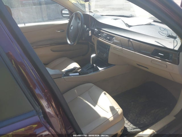 2009 Bmw 328i მანქანა იყიდება აუქციონზე, vin: WBAPH53599A438340, აუქციონის ნომერი: 45811780