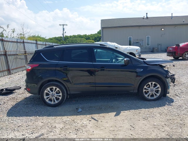 2018 Ford Escape Se მანქანა იყიდება აუქციონზე, vin: 1FMCU0GD3JUA11798, აუქციონის ნომერი: 45811793
