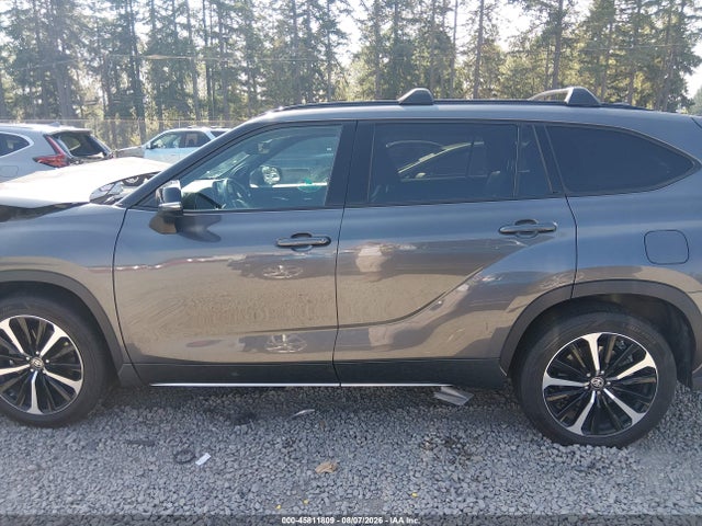 5TDJZRBH4NS173381 Toyota Highlander Xse