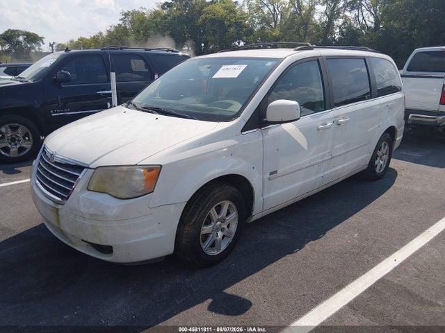 45811811 :رقم المزاد ، 2A8HR54PX8R729825 vin ، 2008 Chrysler Town & Country Touring مزاد بيع