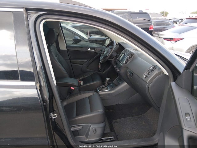 2016 Volkswagen Tiguan Se მანქანა იყიდება აუქციონზე, vin: WVGBV7AX7GW554489, აუქციონის ნომერი: 45811820