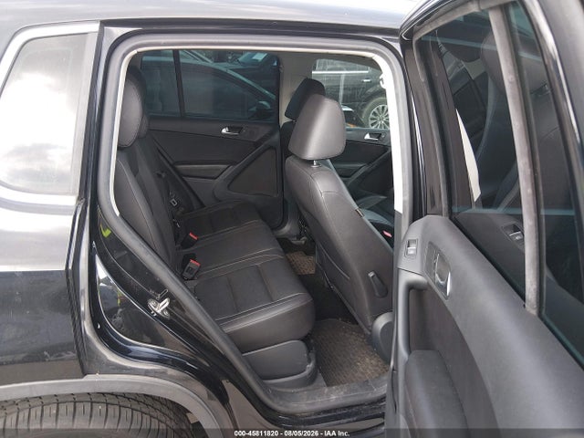 2016 Volkswagen Tiguan Se მანქანა იყიდება აუქციონზე, vin: WVGBV7AX7GW554489, აუქციონის ნომერი: 45811820