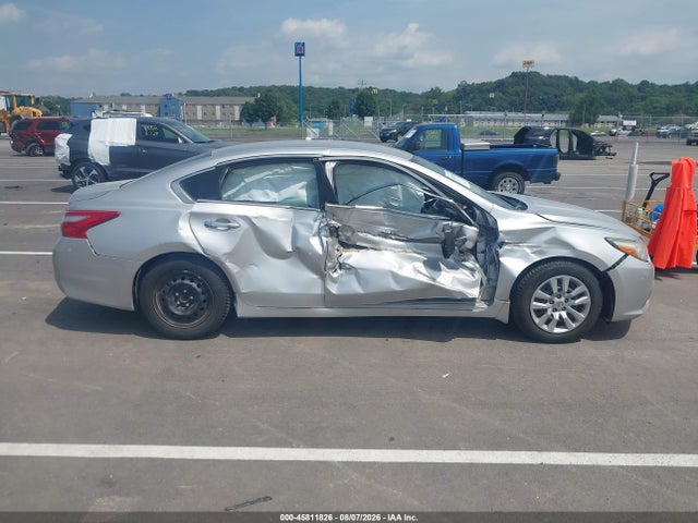 Продажа на аукционе авто 2017 Nissan Altima 2.5 S, vin: 1N4AL3AP2HC296244, номер лота: 45811826