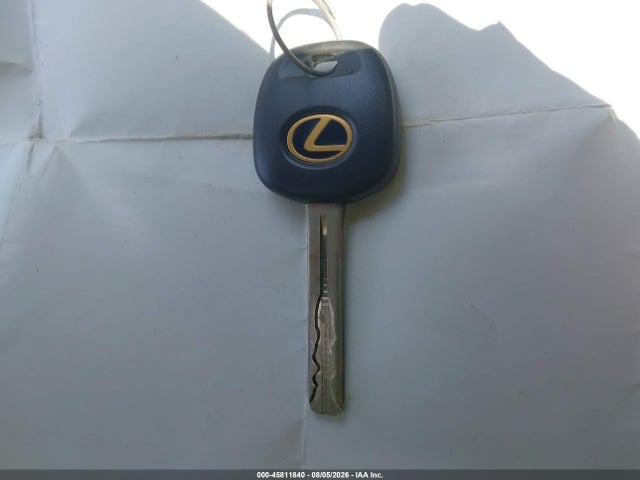 45811840 :رقم المزاد ، JT8BF28G4X0164798 vin ، 1999 Lexus Es 300 مزاد بيع