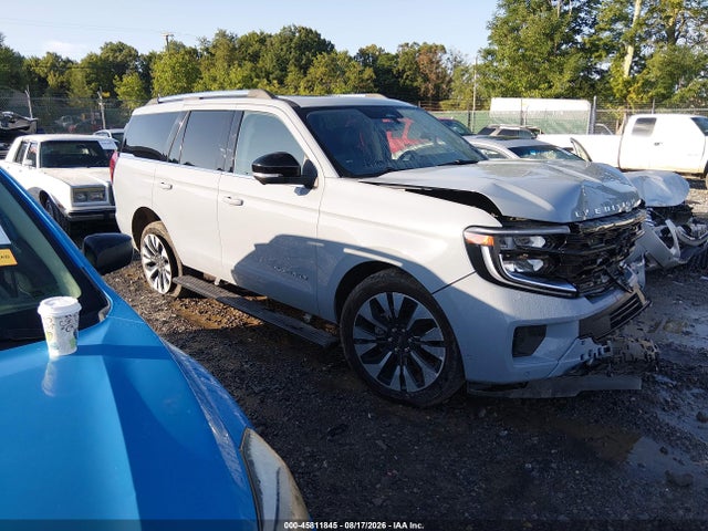 Продажа на аукционе авто 2025 Ford Expedition Platinum, vin: 1FMJU1M8XSEA02970, номер лота: 45811845