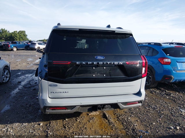 Продажа на аукционе авто 2025 Ford Expedition Platinum, vin: 1FMJU1M8XSEA02970, номер лота: 45811845