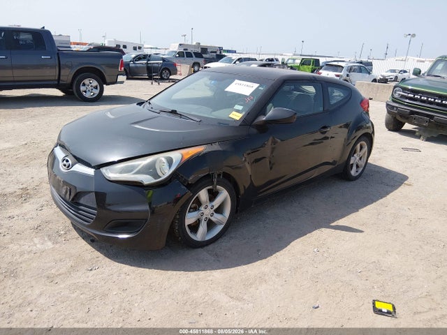 45811868 :رقم المزاد ، KMHTC6AD2DU090383 vin ، 2013 Hyundai Veloster Base W/gray مزاد بيع