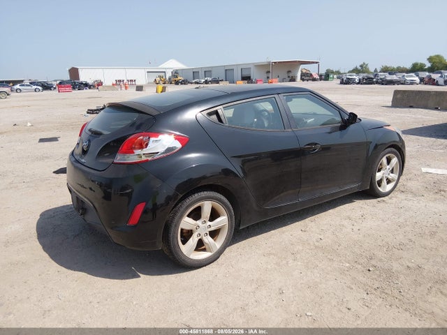 45811868 :رقم المزاد ، KMHTC6AD2DU090383 vin ، 2013 Hyundai Veloster Base W/gray مزاد بيع