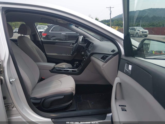 Продажа на аукционе авто 2015 Hyundai Sonata Se, vin: 5NPE24AF9FH040325, номер лота: 45811969