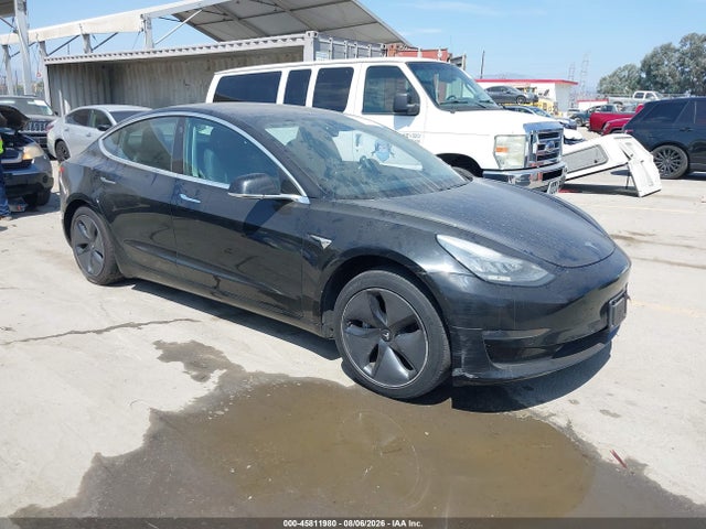 Aukcja sprzedaży 2018 Tesla Model 3 Long Range/mid Range, vin: 5YJ3E1EA3JF151682, numer aukcji: 45811980