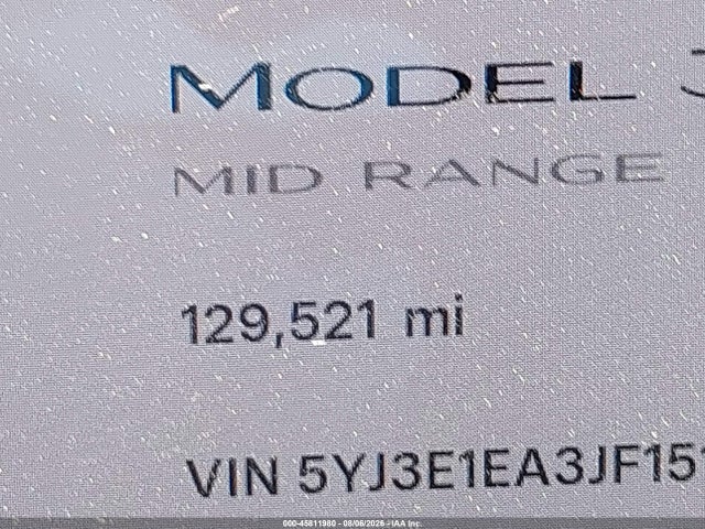 2018 Tesla Model 3 Long Range/mid Range მანქანა იყიდება აუქციონზე, vin: 5YJ3E1EA3JF151682, აუქციონის ნომერი: 45811980
