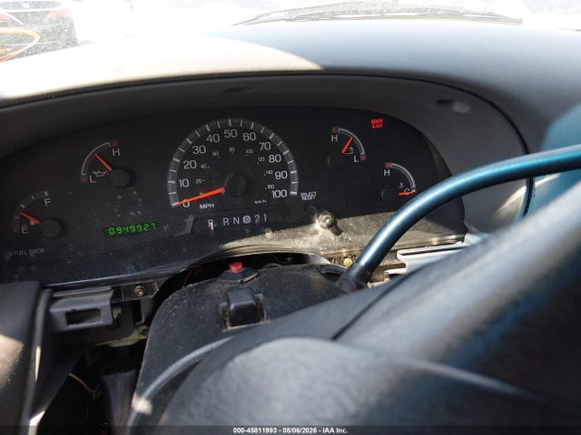 2001 Ford F-150 Xlt მანქანა იყიდება აუქციონზე, vin: 1FTPF17M11KB89887, აუქციონის ნომერი: 45811993