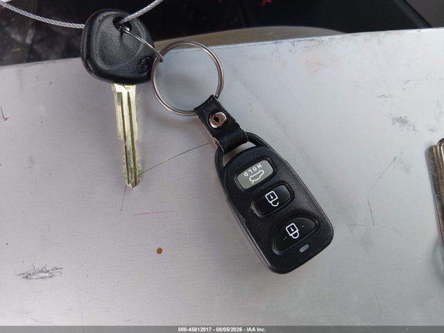 45812017 :رقم المزاد ، 5NPD74LF0KH439841 vin ، 2019 Hyundai Elantra Se مزاد بيع