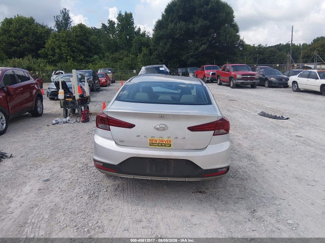 45812017 :رقم المزاد ، 5NPD74LF0KH439841 vin ، 2019 Hyundai Elantra Se مزاد بيع