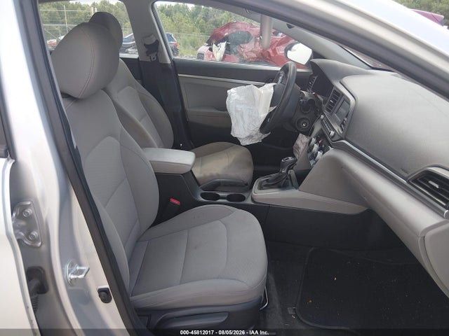 45812017 :رقم المزاد ، 5NPD74LF0KH439841 vin ، 2019 Hyundai Elantra Se مزاد بيع