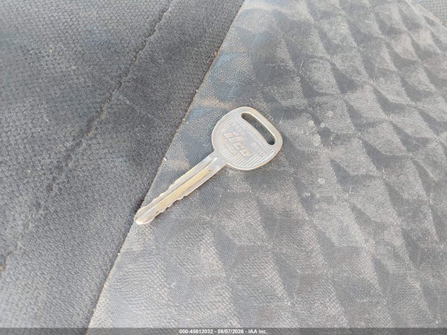 45812032 :رقم المزاد ، 1GTDT196648115215 vin ، 2004 Gmc Canyon Sle مزاد بيع