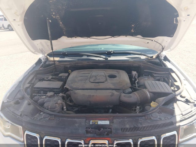 Продажа на аукционе авто 2019 Jeep Grand Cherokee Laredo E 4x2, vin: 1C4RJEAG0KC816432, номер лота: 45812038