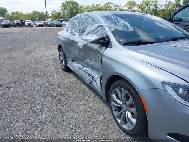 45812058 :رقم المزاد ، 1C3CCCDG1FN522651 vin ، 2015 Chrysler 200 S مزاد بيع