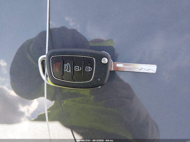 Aukcja sprzedaży 2017 Hyundai Santa Fe Se, vin: KM8SM4HF1HU170087, numer aukcji: 45812101