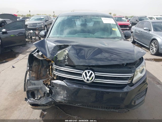 Продаж на аукціоні авто 2018 Volkswagen Tiguan Limited 2.0t, vin: WVGAV7AX7JK004901, номер лоту: 45812107