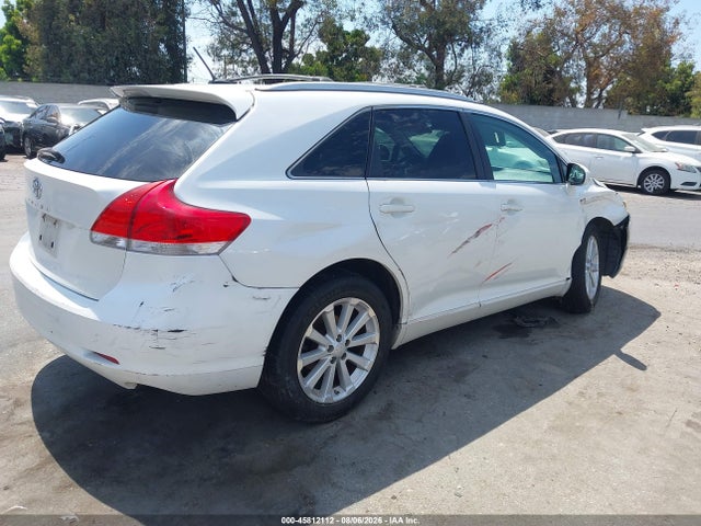 45812112 :رقم المزاد ، 4T3ZA3BB8AU030249 vin ، 2010 Toyota Venza مزاد بيع