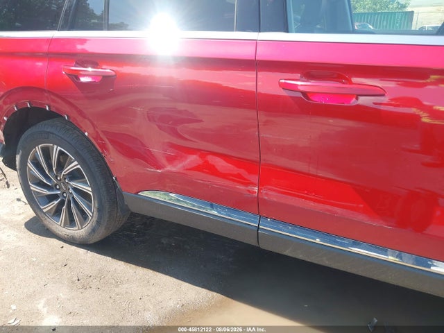 Продажа на аукционе авто 2025 Lincoln Aviator Premiere, vin: 5LM5J6XC6SGL10260, номер лота: 45812122