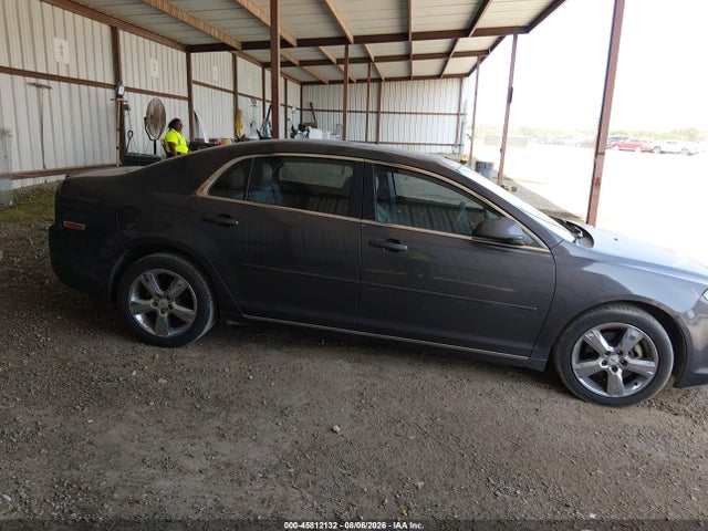 45812132 :رقم المزاد ، 1G1ZD5E12BF149268 vin ، 2011 Chevrolet Malibu 2lt مزاد بيع