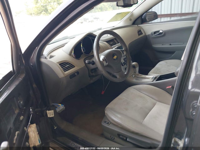 45812132 :رقم المزاد ، 1G1ZD5E12BF149268 vin ، 2011 Chevrolet Malibu 2lt مزاد بيع