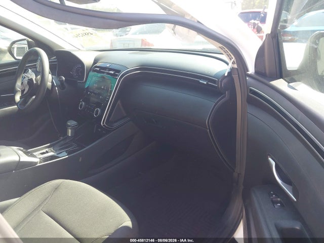 45812146 :رقم المزاد ، KM8JB3AE6NU044333 vin ، 2022 Hyundai Tucson Sel مزاد بيع