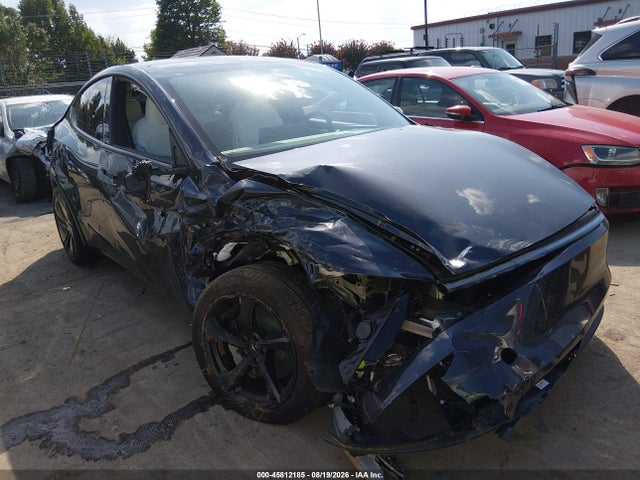 2026 Tesla Model Y მანქანა იყიდება აუქციონზე, vin: 7SAYGDEE6TA638284, აუქციონის ნომერი: 45812185