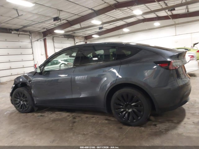 Продаж на аукціоні авто 2024 Tesla Model Y Long Range Dual Motor All-wheel Drive, vin: 7SAYGDEE2RA216747, номер лоту: 45812188