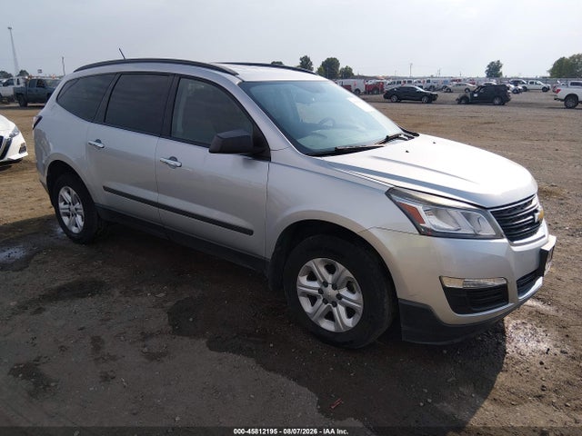 45812195 :رقم المزاد ، 1GNKRFED7FJ329334 vin ، 2015 Chevrolet Traverse Ls مزاد بيع