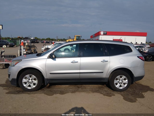 Продажа на аукционе авто 2015 Chevrolet Traverse Ls, vin: 1GNKRFED7FJ329334, номер лота: 45812195