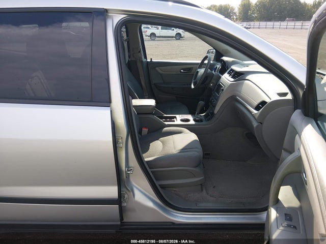 Продажа на аукционе авто 2015 Chevrolet Traverse Ls, vin: 1GNKRFED7FJ329334, номер лота: 45812195
