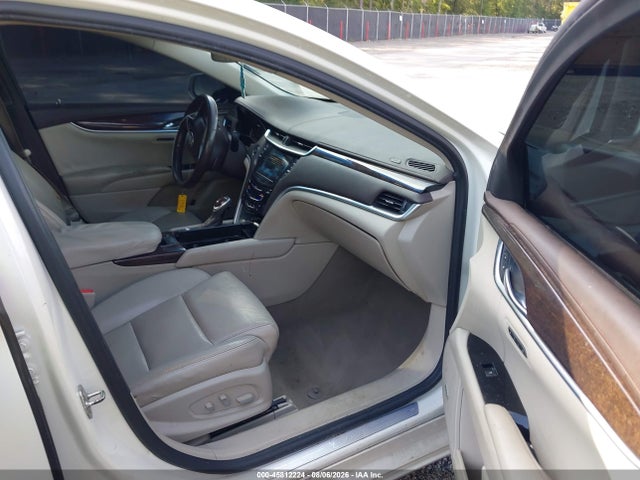 45812224 :رقم المزاد ، 2G61M5S32F9119697 vin ، 2015 Cadillac Xts Luxury مزاد بيع