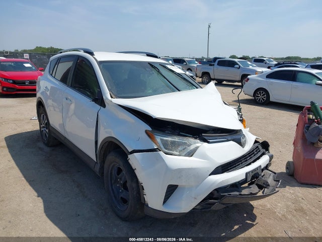 2018 Toyota Rav4 Le მანქანა იყიდება აუქციონზე, vin: JTMZFREV3JJ725585, აუქციონის ნომერი: 45812243