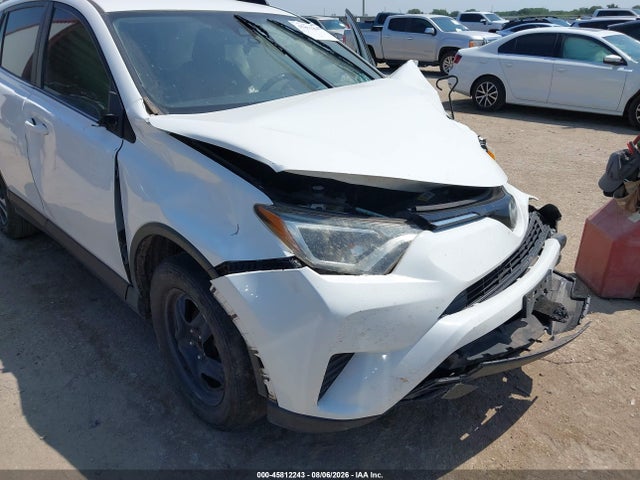 2018 Toyota Rav4 Le მანქანა იყიდება აუქციონზე, vin: JTMZFREV3JJ725585, აუქციონის ნომერი: 45812243