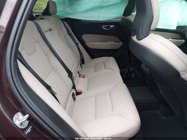 Volvo Xc60 B5 Plus 2026 YV4M12RC0T1394120 Image 8
