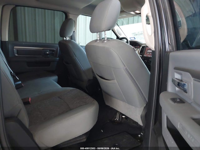 45812303 :رقم المزاد ، 1C6RR7LM6JS356194 vin ، 2018 Ram 1500 Lone Star  4x4 5'7 Box مزاد بيع