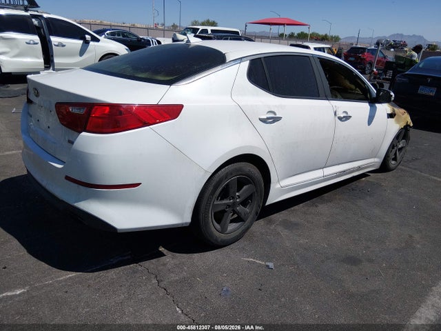 KIA Optima Lx 2015 KNAGM4A7XF5643129 Image 4