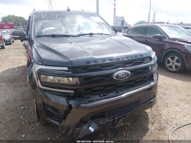 Продажа на аукционе авто 2024 Ford Expedition Limited, vin: 1FMJU2A8XREA10233, номер лота: 45812320