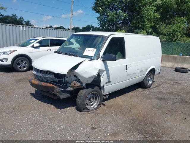 Auction sale of the 2002 Chevrolet Astro, vin: 1GCDM19X62B117651, lot number: 45812325