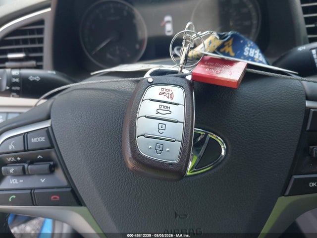 Aukcja sprzedaży 2017 Hyundai Elantra Limited, vin: KMHD84LF2HU359898, numer aukcji: 45812339
