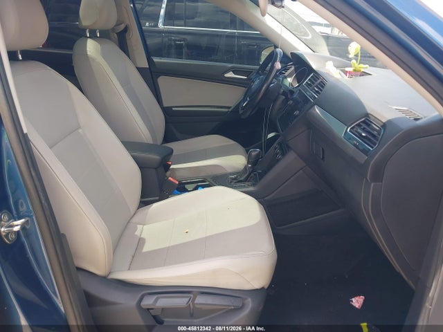 2019 Volkswagen Tiguan 2.0t Se/2.0t Sel/2.0t Sel R-line/2.0t Sel R-line Black მანქანა იყიდება აუქციონზე, vin: 3VV3B7AX7KM016211, აუქციონის ნომერი: 45812342