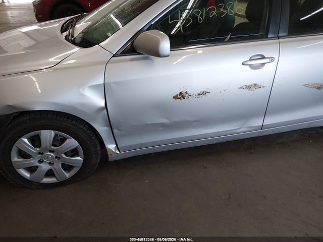 45812386 :رقم المزاد ، 4T1BF3EK3BU133877 vin ، 2011 Toyota Camry Le مزاد بيع