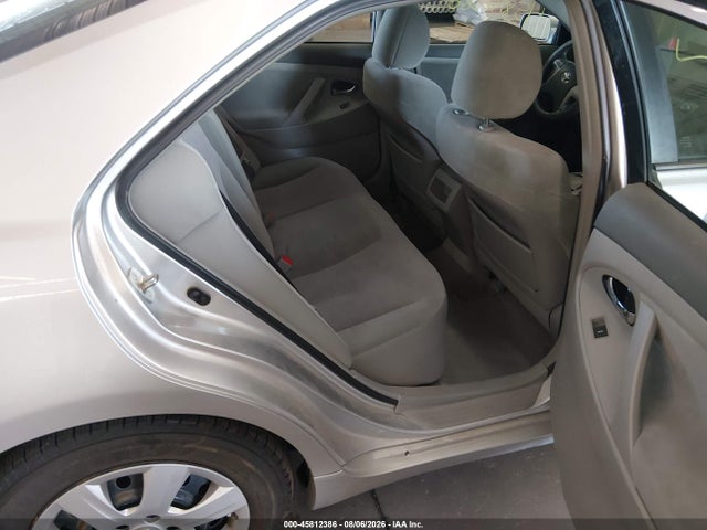 45812386 :رقم المزاد ، 4T1BF3EK3BU133877 vin ، 2011 Toyota Camry Le مزاد بيع