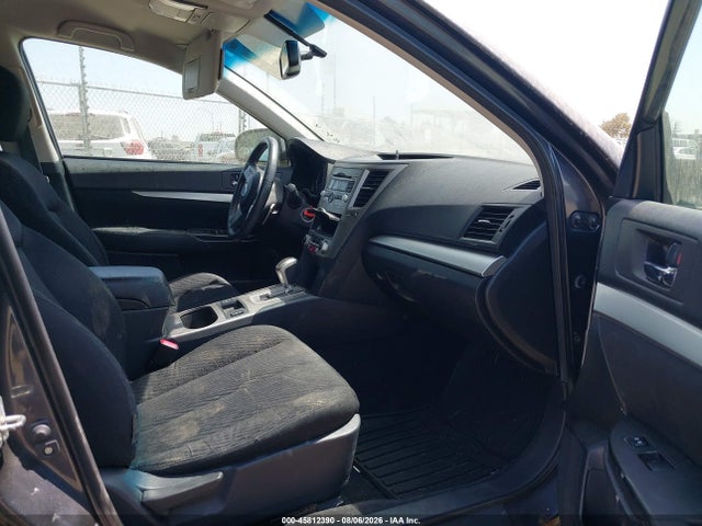 2011 Subaru Outback მანქანა იყიდება აუქციონზე, vin: 454BRBCC3B3324931, აუქციონის ნომერი: 45812390