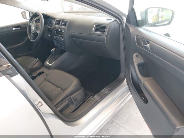 3VWD17AJ5EM297699 Volkswagen Jetta 1.8t Se