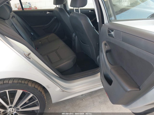 3VWD17AJ5EM297699 Volkswagen Jetta 1.8t Se