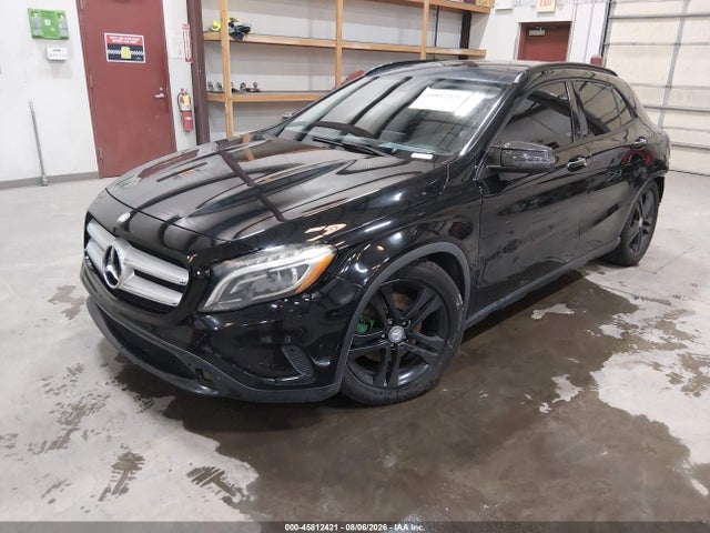 45812421 :رقم المزاد ، WDCTG4EB8FJ182490 vin ، 2015 Mercedes-benz Gla 250 مزاد بيع